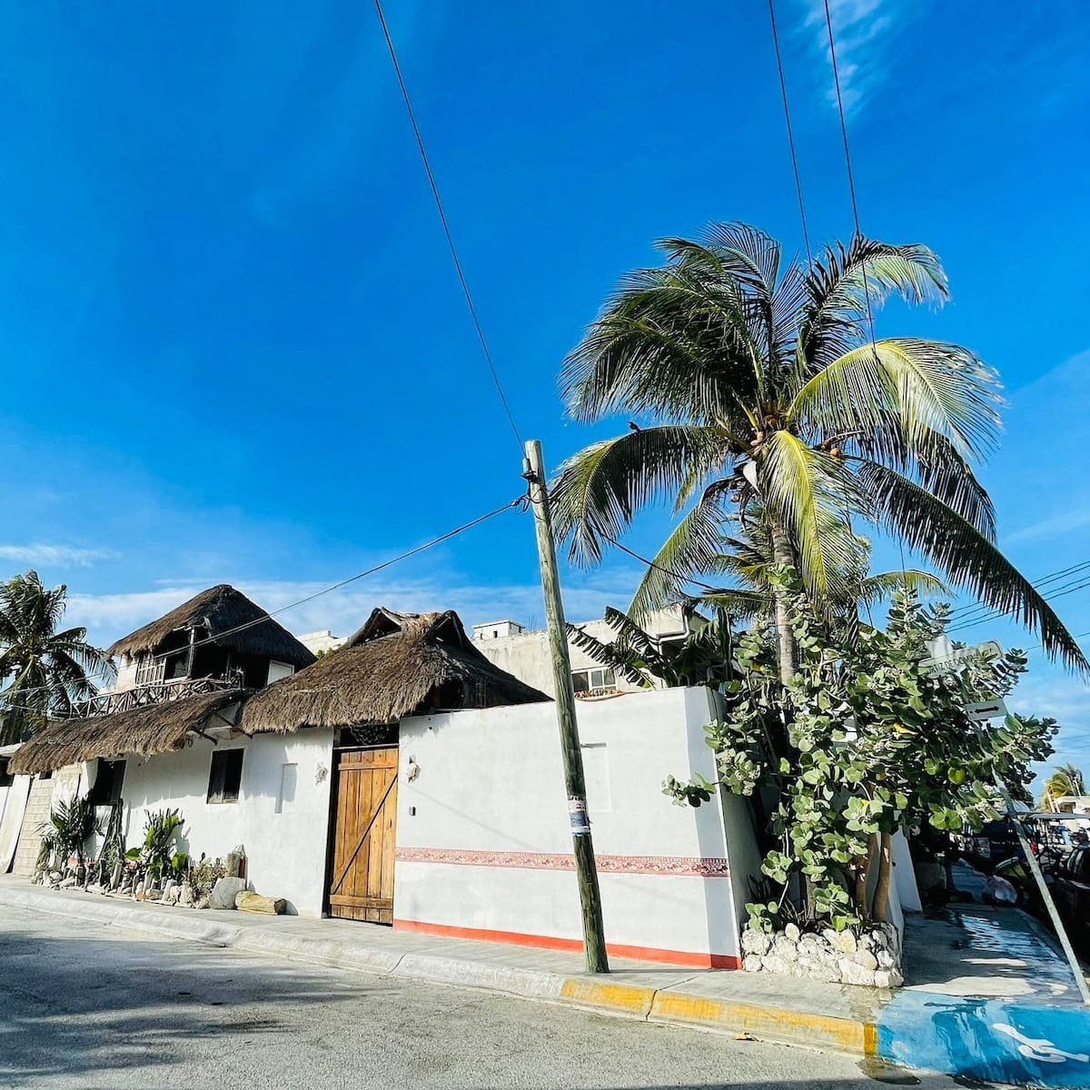 8d27a198-8a89-457a-98dd-ebf9c71e77f7